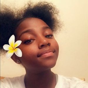 Meet your Posher, Takai